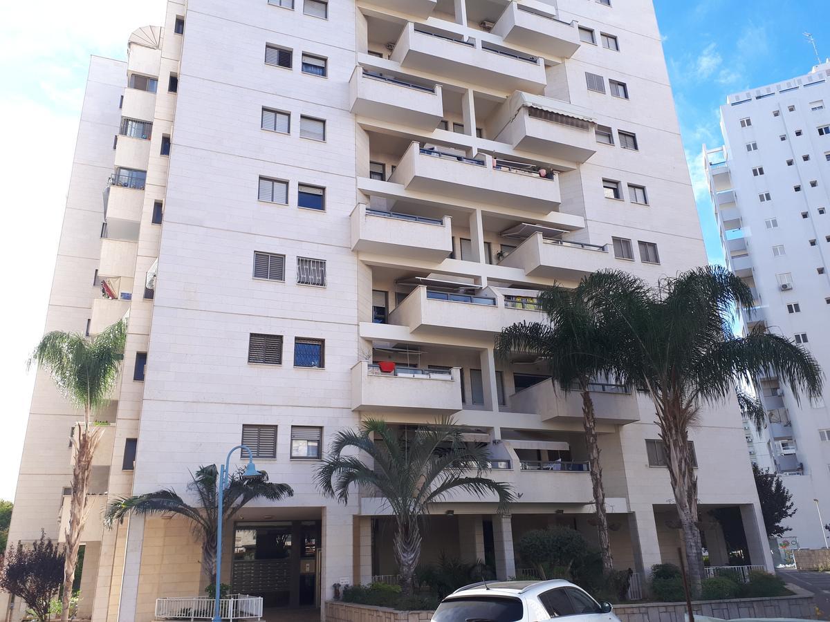 Apartment 2 Bedrooms Central Location Ashdod Ngoại thất bức ảnh