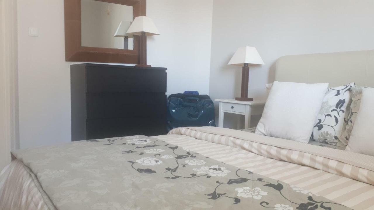 Apartment 2 Bedrooms Central Location Ashdod Ngoại thất bức ảnh